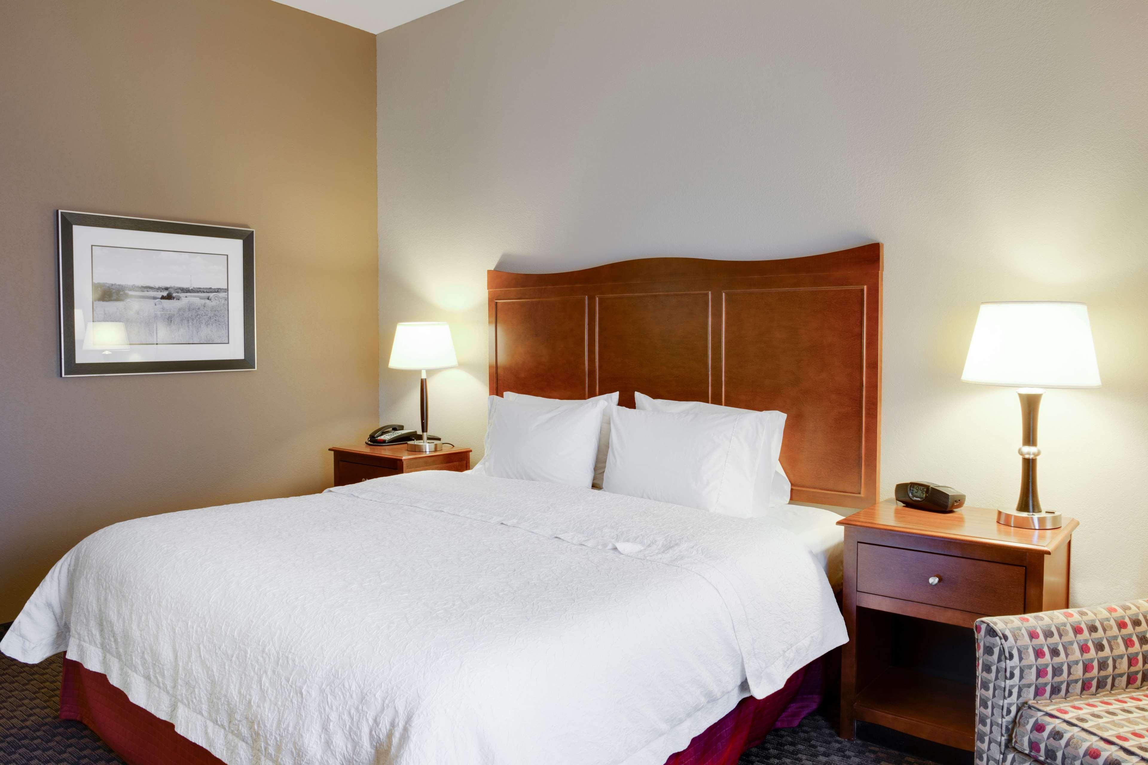 Hampton Inn Чікешей Екстер'єр фото