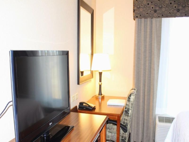 Hampton Inn Чікешей Екстер'єр фото
